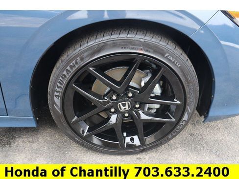 Used 2025 Honda Civic Sport image 29