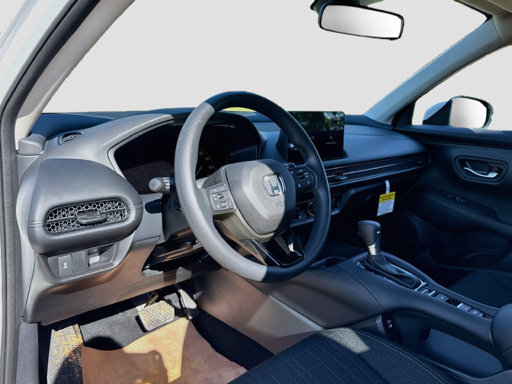 New 2027 Honda HR-V LX image 13