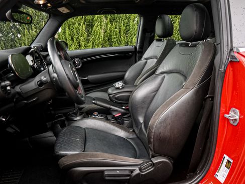 Used 2021 MINI Cooper John Cooper Works image 17