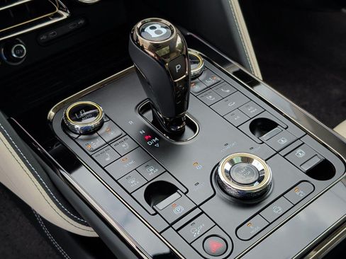 New 2026 Bentley Flying Spur Plug-In Hybrid AWD/4WD image 33
