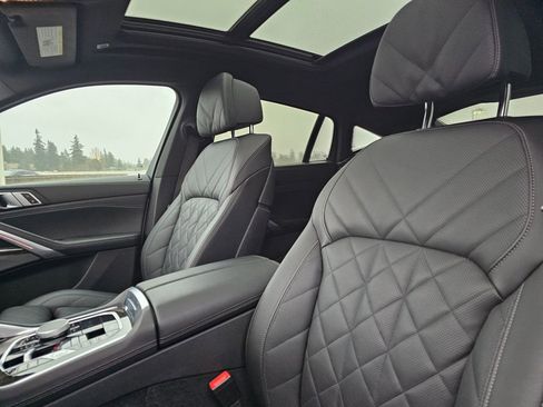 Used 2024 BMW X6 xDrive40i image 24