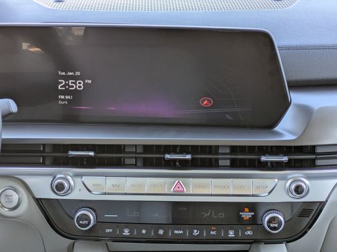 New 2025 Kia Telluride S image 24