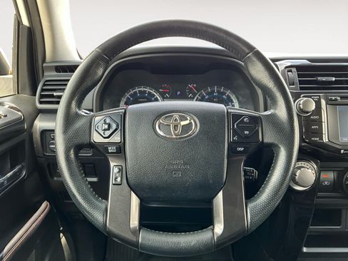 Used 2019 Toyota 4Runner TRD Off-Road Premium AWD/4WD image 14
