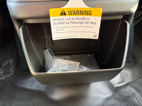 New 2025 Chevrolet Express 2500 w/ Driver Convenience Package image 32