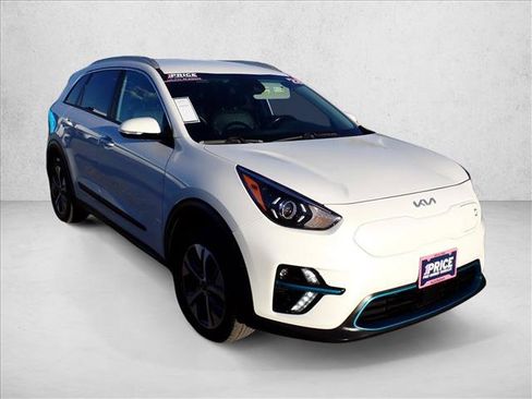 Used 2022 Kia Niro EX FWD image 6