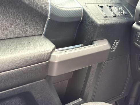 Used 2019 Ford F150 XLT w/ Equipment Group 302A Luxury RWD image 11
