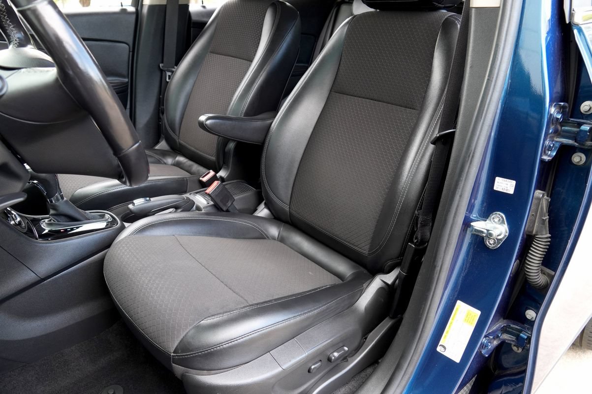 Used 2019 Buick Encore Preferred w/ Safety Package FWD image 6