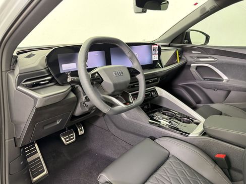 New 2026 Audi SQ5 Premium Plus image 4