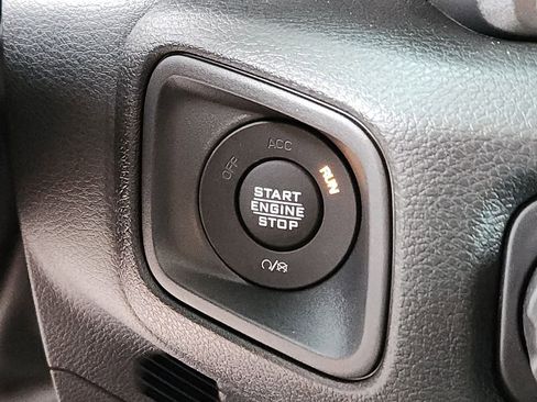 New 2026 Jeep Gladiator Sport image 28