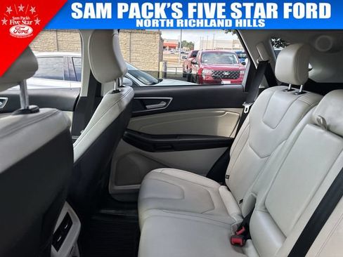 Used 2022 Ford Edge Titanium w/ Equipment Group 301A AWD/4WD image 14