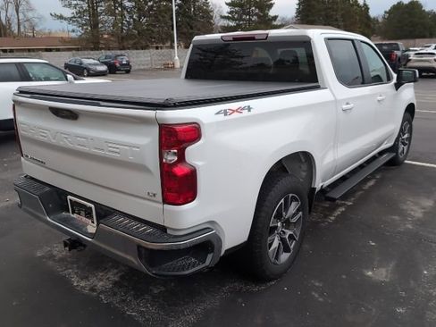 Certified 2025 Chevrolet Silverado 1500 LT image 2