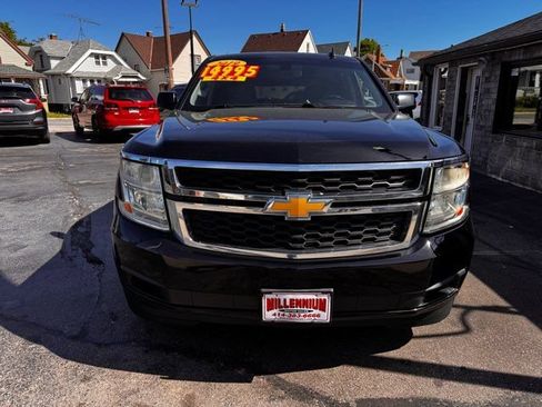 Used 2019 Chevrolet Tahoe LS AWD/4WD image 2