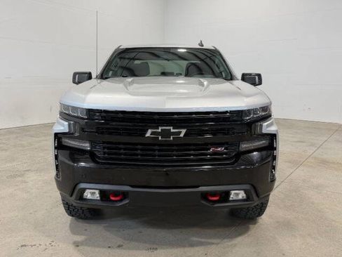 Used 2020 Chevrolet Silverado 1500 LT Trail Boss w/ Convenience Package AWD/4WD image 3