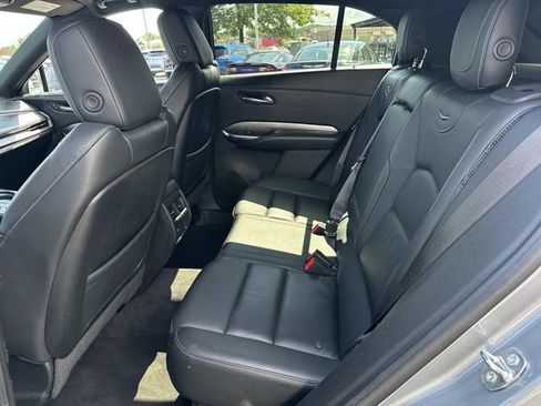 Used 2024 Cadillac XT4 Premium Luxury FWD image 10