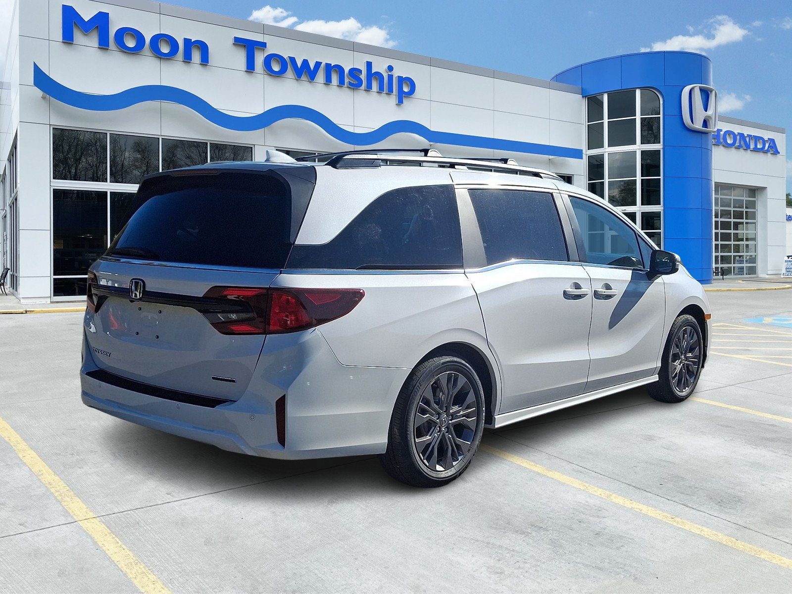 New 2027 Honda Odyssey Touring image 6