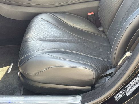 Used 2016 Mercedes-Benz Maybach S 600 image 19