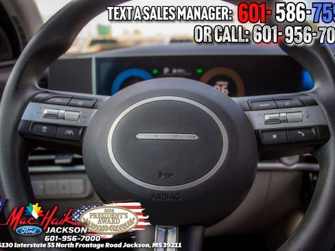 Used 2025 Hyundai Tucson SEL AWD/4WD image 12