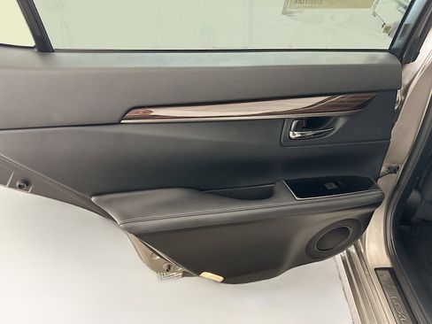 Used 2017 Lexus ES 350 image 28