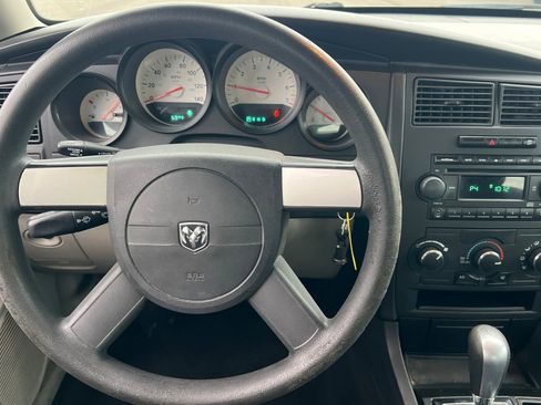 Used 2006 Dodge Charger SE image 11