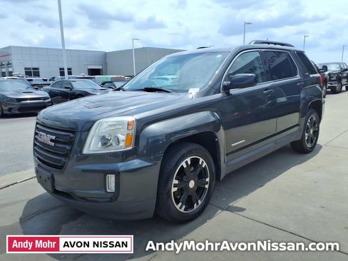 Used 2017 GMC Terrain SLE w/ Nightfall Package AWD/4WD image 4
