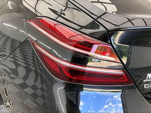 Used 2022 Genesis G70 3.3T AWD/4WD image 30