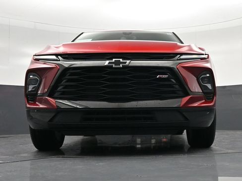 Used 2024 Chevrolet Blazer RS FWD image 36