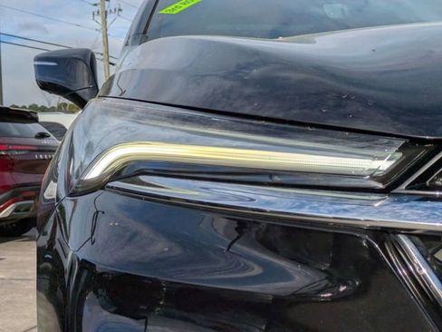Used 2023 Buick Enclave Avenir FWD image 10