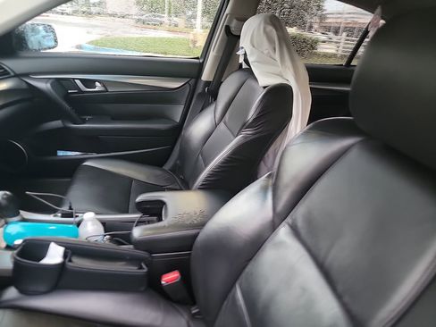 Used 2011 Acura TL image 7