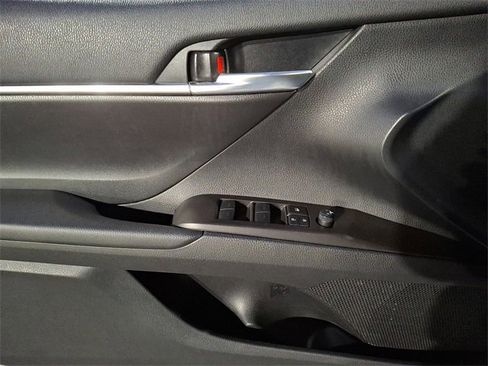 Certified 2024 Toyota Camry SE image 18