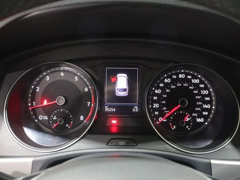 Used 2019 Volkswagen Atlas SE AWD/4WD image 40