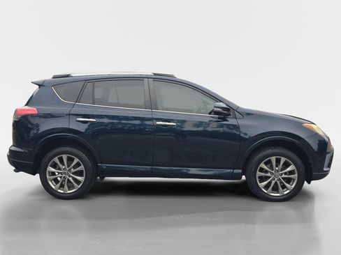 Used 2017 Toyota RAV4 Platinum FWD image 7