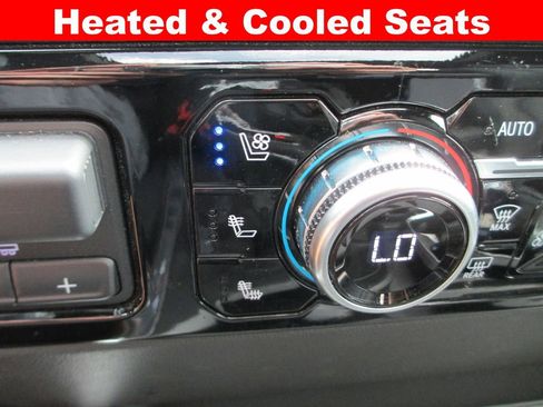 Used 2025 GMC Sierra 1500 SLT w/ SLT Premium Plus Package image 18