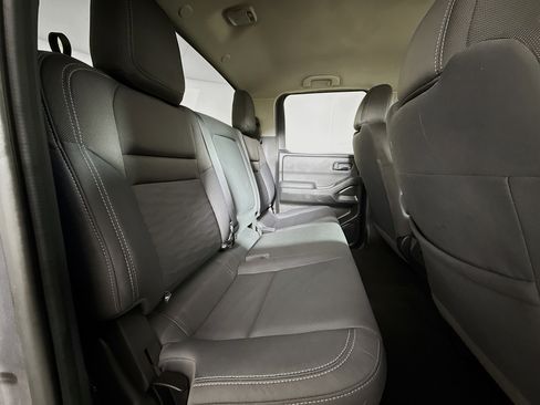 Used 2023 Nissan Frontier SV w/ Technology Package AWD/4WD image 23