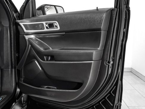 Used 2014 Ford Explorer Sport w/ Equipment Group 401A image 41