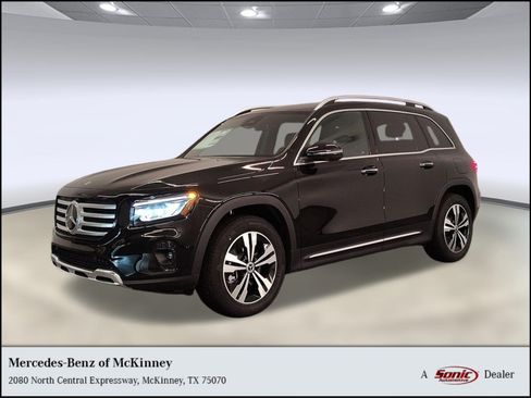 Used 2026 Mercedes-Benz GLB 250 image 1