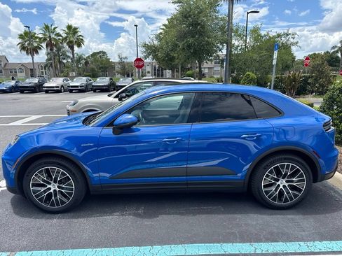 Certified 2026 Porsche Macan Electric RWD image 3