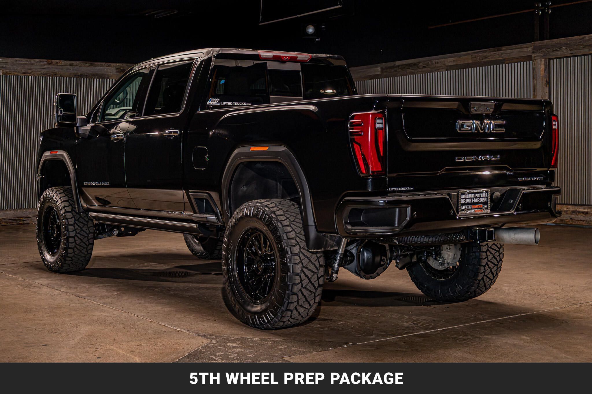 Used 2026 GMC Sierra 3500 Denali w/ Denali Reserve Package AWD/4WD image 7
