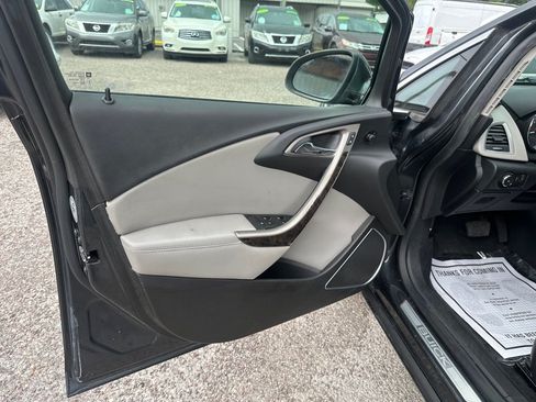 Used 2016 Buick Verano Convenience FWD image 11