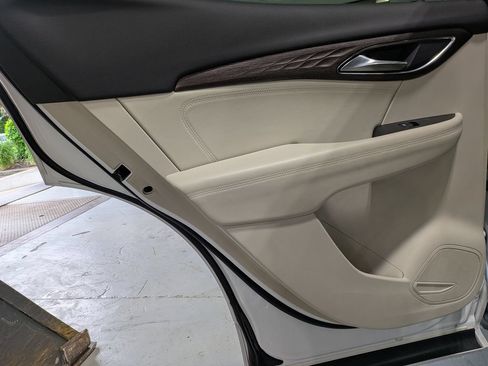 Used 2023 Buick Envision Avenir AWD/4WD image 22