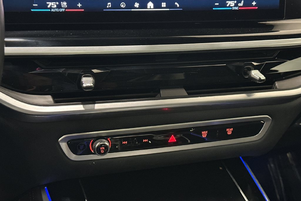 Certified 2024 BMW X5 M60i AWD/4WD image 25