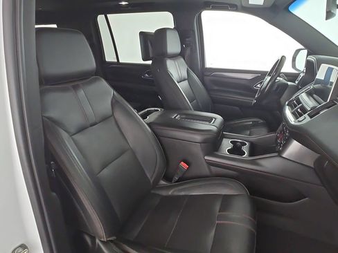 Used 2021 Chevrolet Suburban RST w/ Luxury Package AWD/4WD image 21