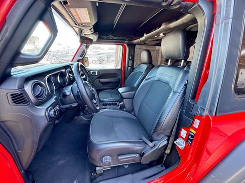 Used 2021 Jeep Wrangler Sport image 23