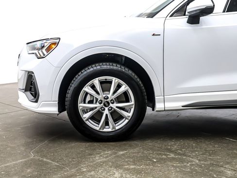 Used 2025 Audi Q3 2.0T Premium Plus w/ Premium Plus Package image 11