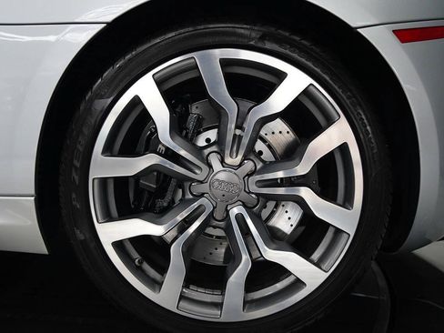Used 2009 Audi R8 V10 AWD/4WD image 22