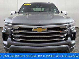 Used 2023 Chevrolet Silverado 1500 High Country w/ High Country Premium Package video 2