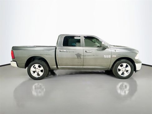 Used 2017 RAM 1500 Big Horn image 8