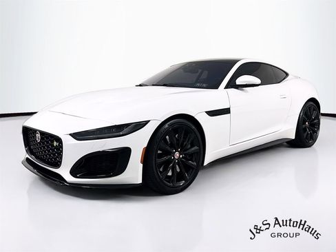 Used 2021 Jaguar F-TYPE R image 3