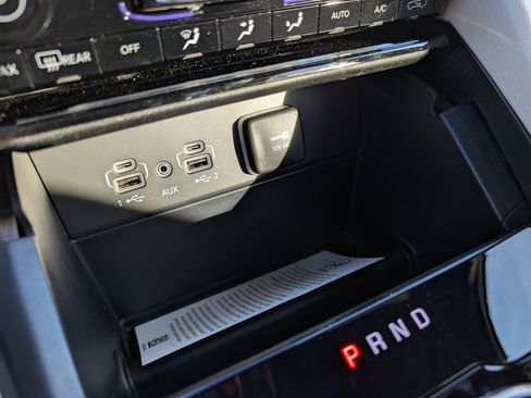 New 2025 Jeep Grand Cherokee L Limited image 33