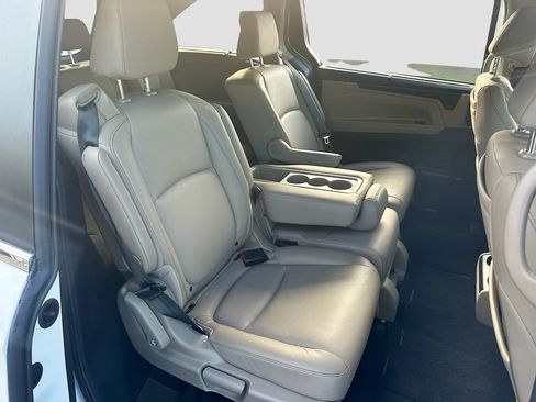Used 2021 Honda Odyssey Touring image 24
