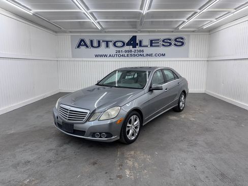Used 2010 Mercedes-Benz E 350 E 350 Sedan 4D image 1